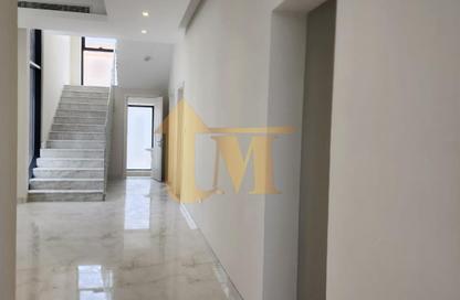 Villa - 4 Bedrooms - 5 Bathrooms for rent in Al Aweer 1 - Al Aweer - Dubai Villa - 4 Bedrooms - 5 Bathrooms for rent in Al Aweer 1 - Al Aweer - Dubai