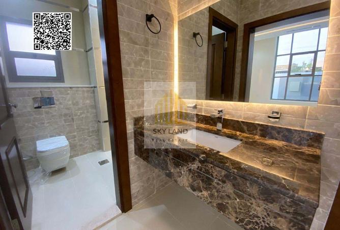 72694367 - Property Image 2