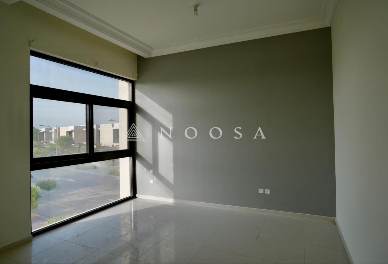 Spacious | Stand Alone Villa | Private Garden photo 14