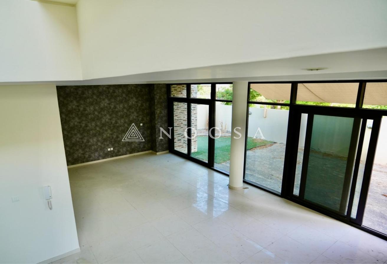 Spacious | Stand Alone Villa | Private Garden photo 6