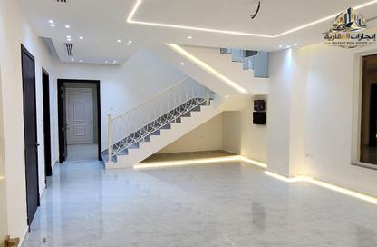 Villa - 5 Bedrooms - 6 Bathrooms for sale in Al Helio 2 - Al Helio - Ajman
