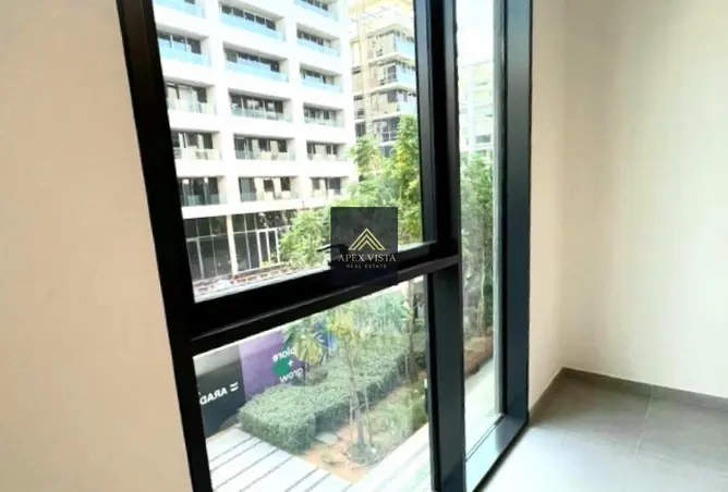 100864580 - Property Image 2