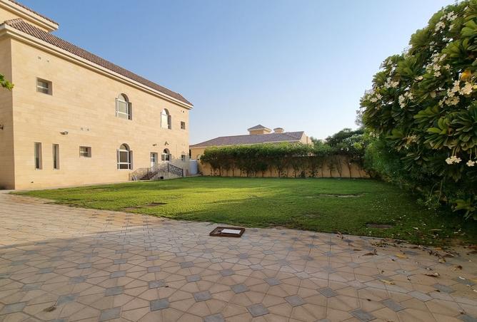 125666557 - Property Image 2
