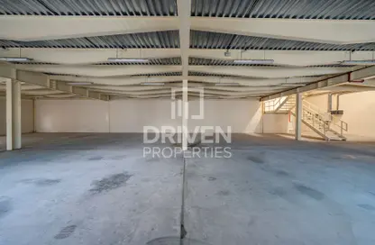Warehouse - Studio for rent in Al Qusais Industrial Area 5 - Al Qusais Industrial Area - Al Qusais - Dubai