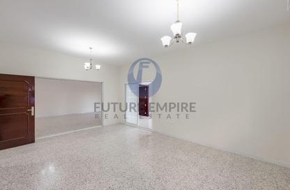 Villa - 5 Bedrooms - 6 Bathrooms for rent in Al Safa 2 - Al Safa - Dubai