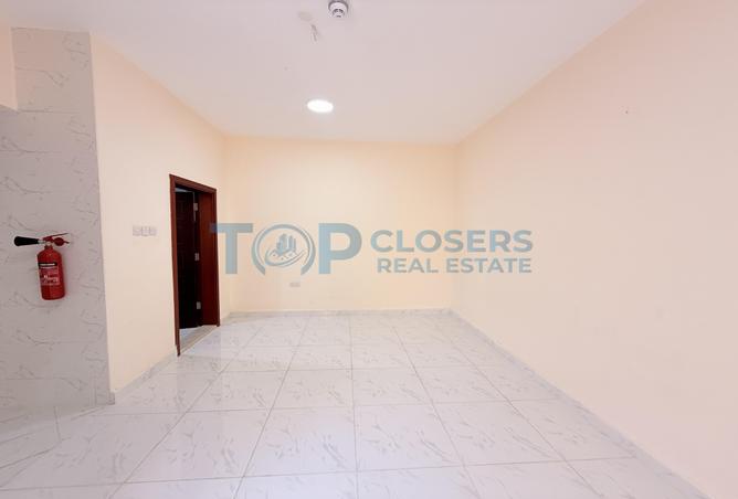 76992336 - Property Image 3