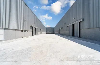 Warehouse - Studio for sale in Saih Shuaib 4 - Dubai Industrial City - Dubai