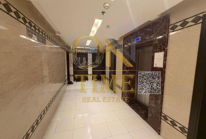 75787429 - Property Image 2