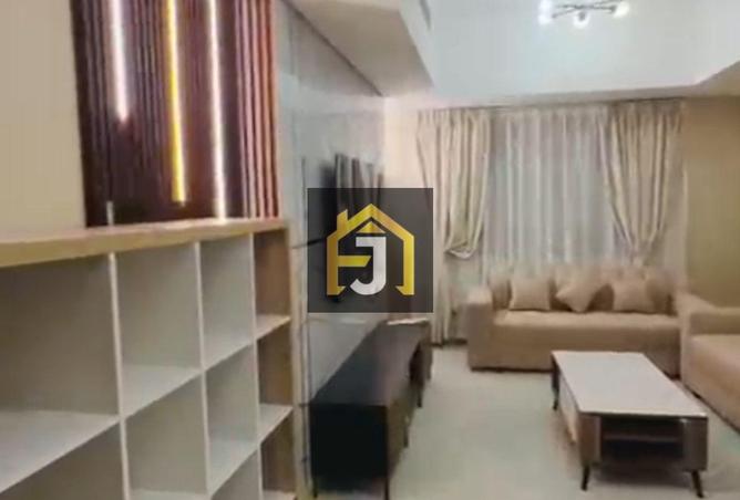 72725360 - Property Image 3