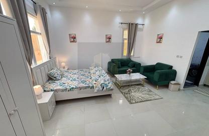 Apartment - Studio - 1 for rent in Khalifa City A Villas - Khalifa City A - Khalifa City - Abu Dhabi