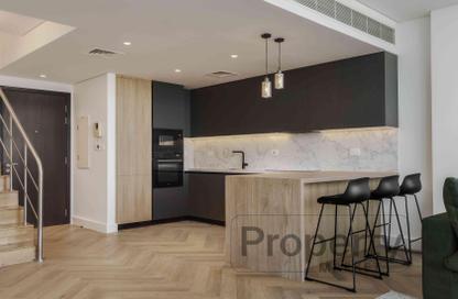 Apartment - 1 Bedroom - 2 Bathrooms for rent in Sky Gardens - DIFC - Dubai