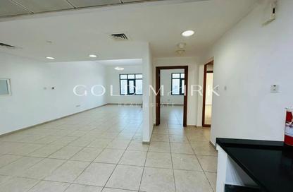 Apartment - 2 - 2 for rent in Palace Tower 2 - Palace Towers - Dubai Silicon Oasis - Dubai