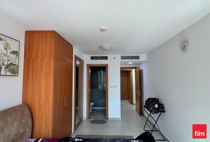 70292553 - صورة العقار 3