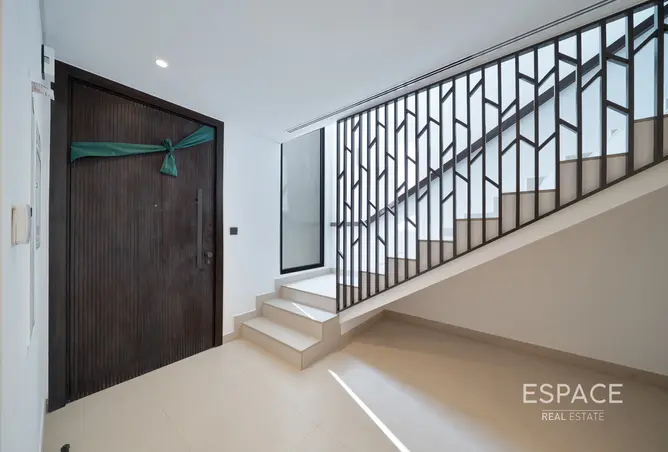 152374755 - Property Image 2