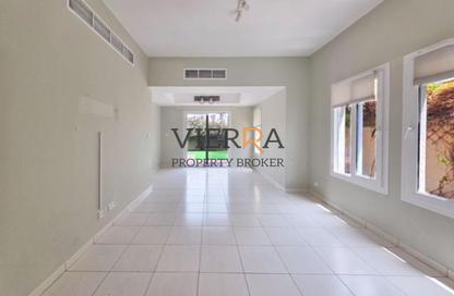 Villa - 3 Bedrooms - 3 Bathrooms for rent in Springs 14 - The Springs - Dubai Villa - 3 Bedrooms - 3 Bathrooms for rent in Springs 14 - The Springs - Dubai