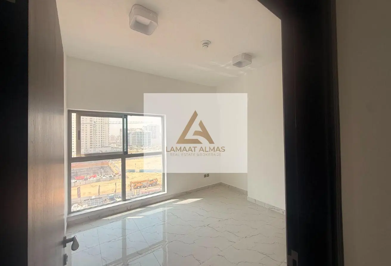 156011462 - Property Main Image