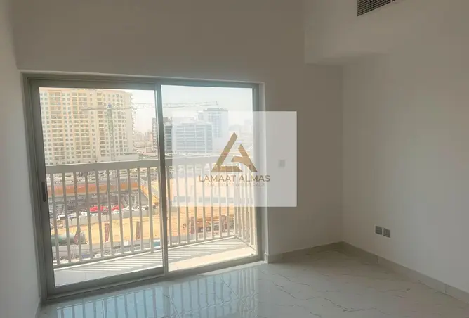 156011462 - Property Image 2