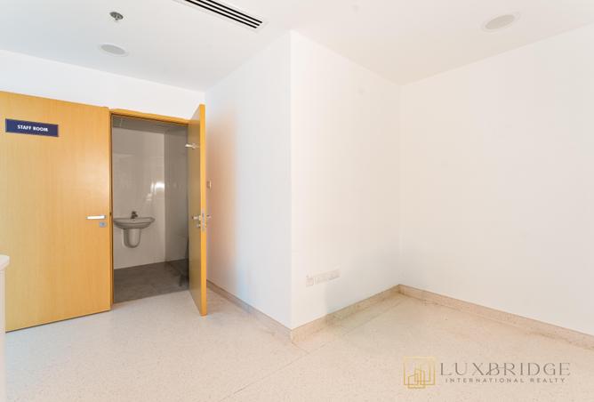 105950933 - Property Image 3