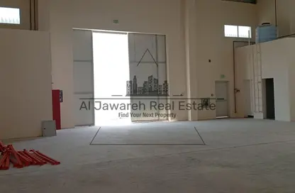 Warehouse - Studio - 1 Bathroom for rent in Umm Dir - Umm Al Quwain
