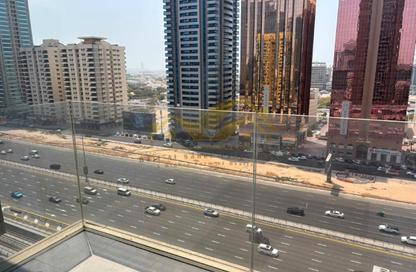 Office Space - Studio - 1 Bathroom for rent in Maze Tower - Sheikh Zayed Road - Dubai