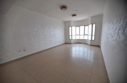 Apartment - 4 - 5 for rent in Al Majaz 3 - Al Majaz - Sharjah