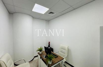 Office Space - Studio - 1 Bathroom for rent in Al Fajer Complex - Oud Metha - Bur Dubai - Dubai