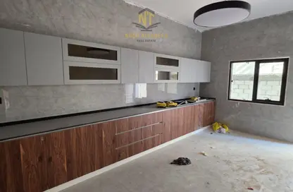 فيلا - 5 غرف نوم - 7 حمامات للبيع في حوشي 1 - حوشي - البادي - الشارقة