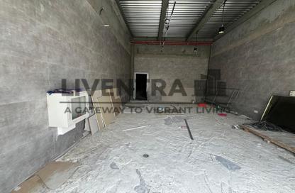 Shop - Studio for rent in Al Twar 1 - Al Twar - Dubai