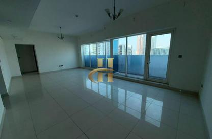 Apartment - 3 Bedrooms - 4 Bathrooms for rent in Emerald Tower - District 18 - Jumeirah Village Circle - Dubai