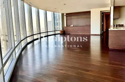 Apartment - 3 Bedrooms - 5 Bathrooms for rent in Burj Khalifa Zone 2B - Burj Khalifa Area - Downtown Dubai - Dubai