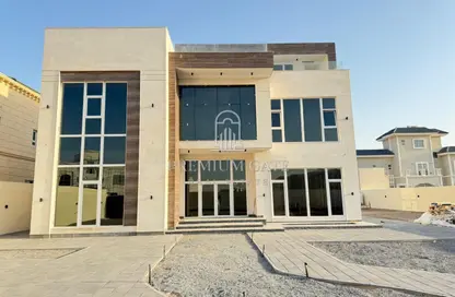 Villa - 6 Bedrooms - 7 Bathrooms for rent in Nad Al Sheba 2 - Nad Al Sheba - Dubai