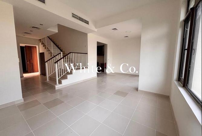 81922854 - صورة العقار 3