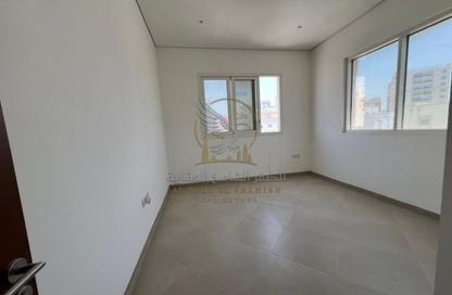 Apartment - 1 Bedroom - 2 Bathrooms for rent in Al Qulaya'ah - Al Sharq - Sharjah Apartment - 1 Bedroom - 2 Bathrooms for rent in Al Qulaya'ah - Al Sharq - Sharjah