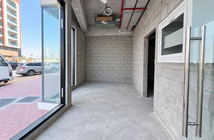 Shop - Studio - 1 for rent in International City Phase 2 - Al Warsan 4 - Al Warsan - Dubai