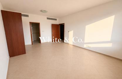 Apartment - 2 Bedrooms - 2 Bathrooms for rent in Shakespeare Circus 2 - Shakespeare Circus - Motor City - Dubai