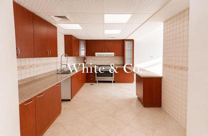 Apartment - 2 Bedrooms - 2 Bathrooms for rent in Shakespeare Circus 2 - Shakespeare Circus - Motor City - Dubai