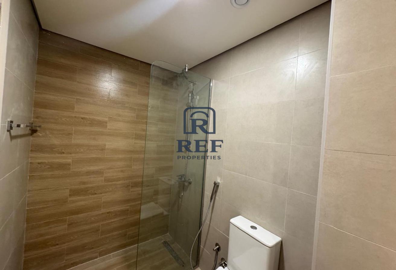 Single Row | Park Access | Spacious | Vacant Soon photo 15
