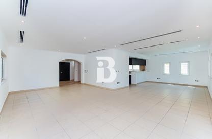 Villa - 3 Bedrooms - 4 Bathrooms for rent in Legacy Nova Villas - District 9 - Jumeirah Park - Dubai