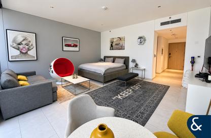 Apartment - Studio - 1 for sale in Marquise Square Tower - Business Bay - Dubai
