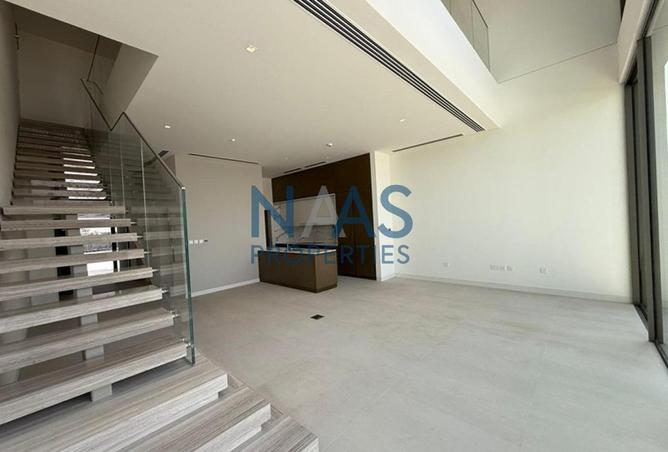 98257691 - Property Image 3