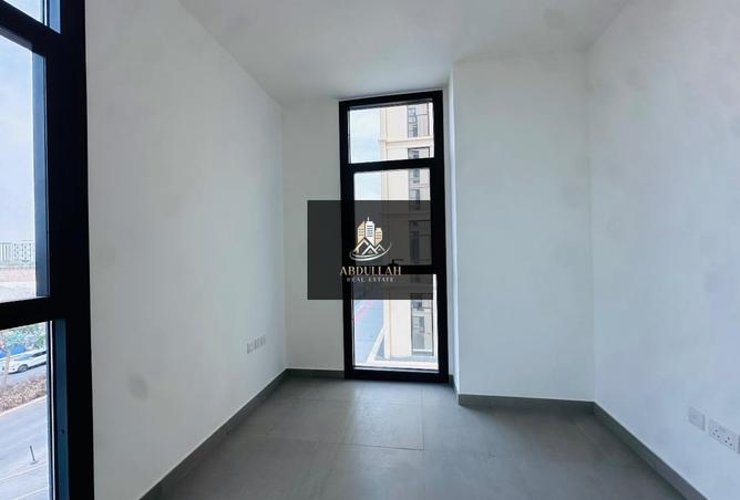 80720103 - Property Image 3