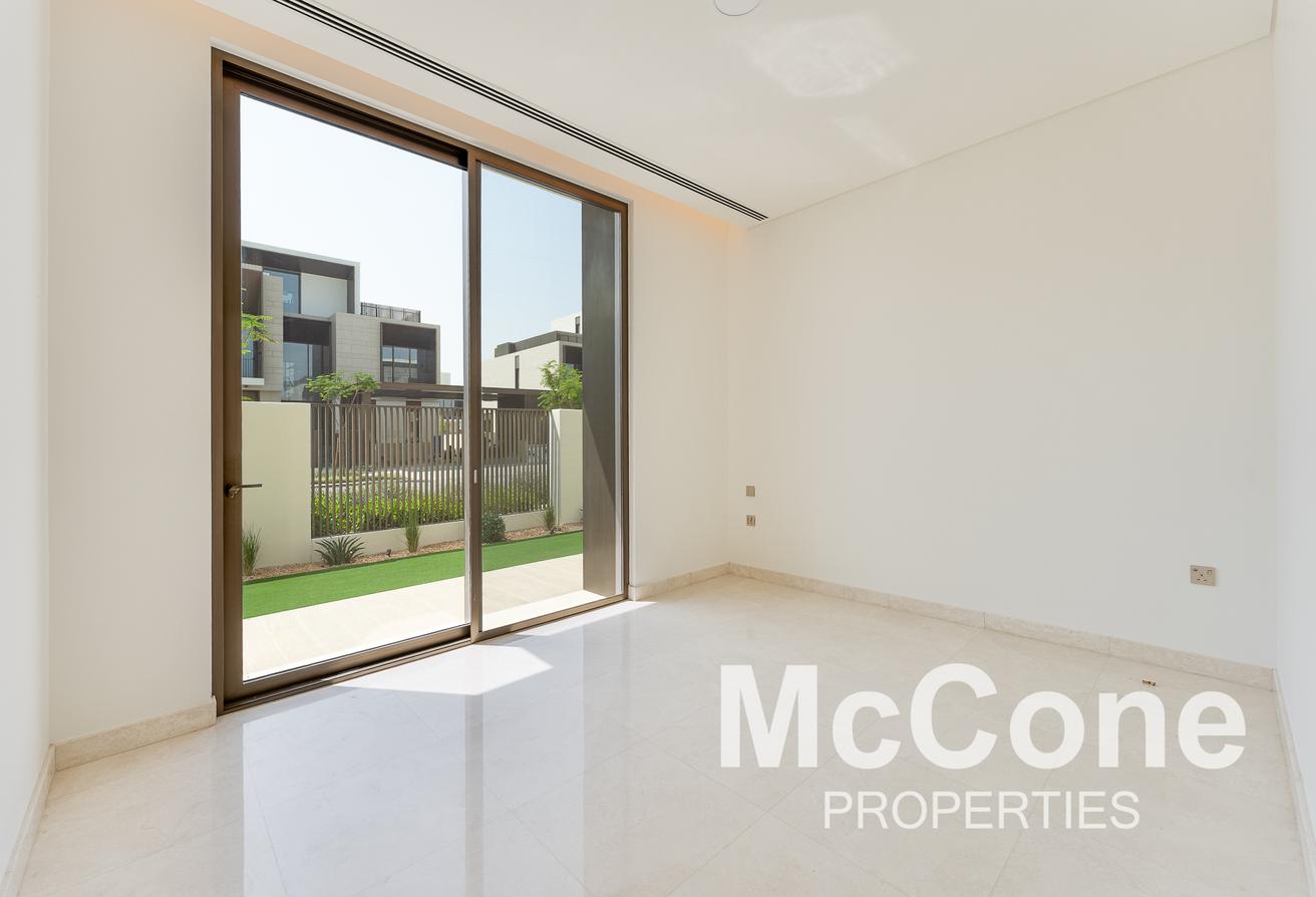 Private Pool | Park View | Brand New photo 20