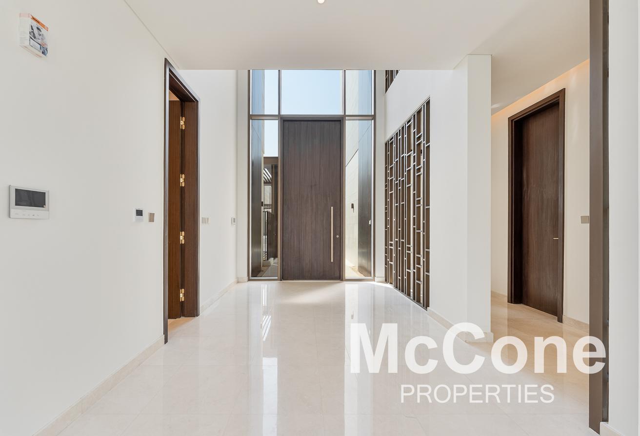 Private Pool | Park View | Brand New photo 10