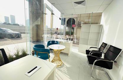 Office Space - Studio - 1 Bathroom for rent in Reem Residency - Al Karama - Dubai