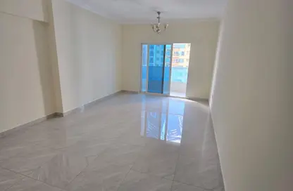 Apartment - 3 Bedrooms - 3 Bathrooms for rent in Al Majaz 2 - Al Majaz - Sharjah