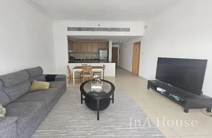 شقة - غرفة نوم - 2 حمامات للايجار في مساكن كلايتون - الخليج التجاري - دبي