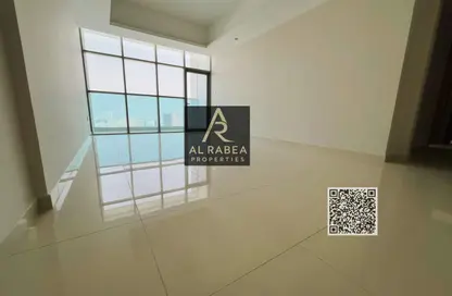 شقة - 2 غرف نوم - 3 حمامات للايجار في فندق كراون بالاس - الراشدية 1 - الراشدية - عجمان