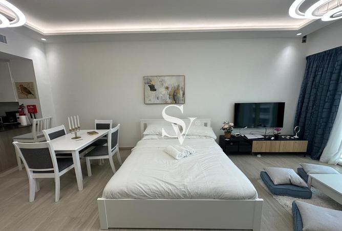 Fully Furnished| Lake View | Prime JLT Location photo 2