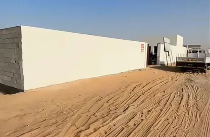 أرض - استوديو للايجار في الصجعة الصناعية - الصجعة - الشارقة