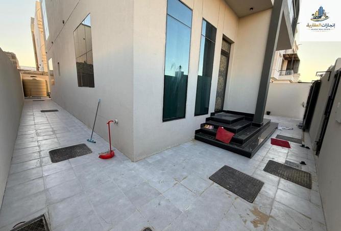 67063449 - صورة العقار 2